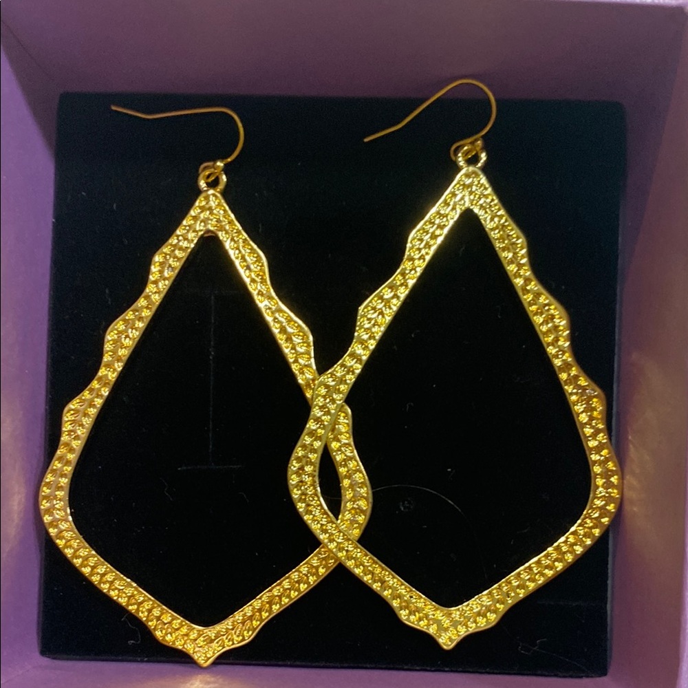 Kendra Scott Elegant Gold Earrings
